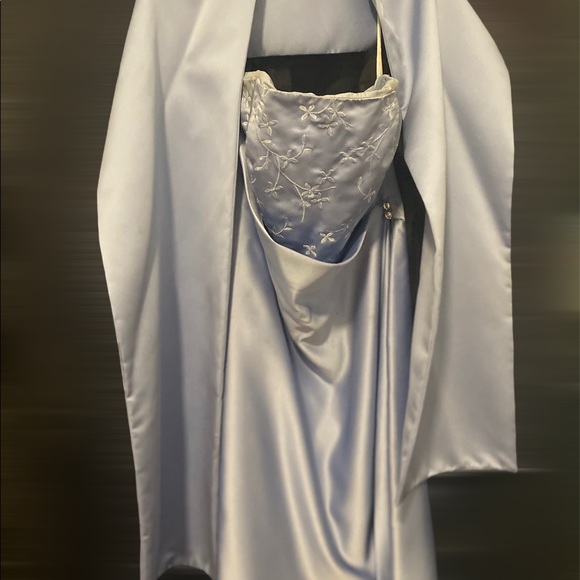 Plus size blue bridesmaid dress - Picture 2 of 7